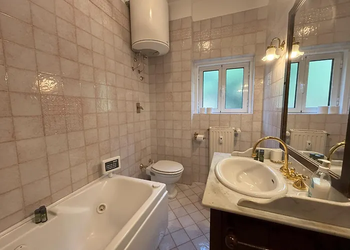 Affitto Turistico Via Bonomea 219-1