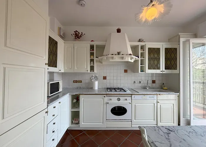 Affitto Turistico Via Bonomea 219-1 Trieste