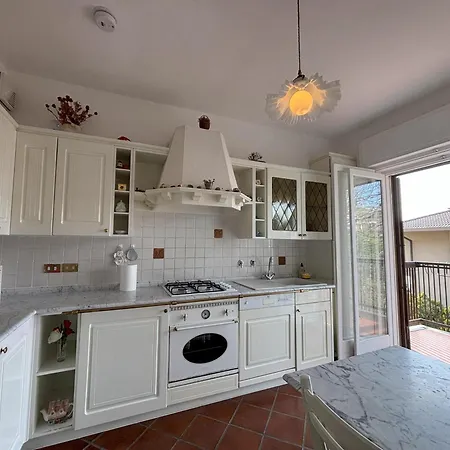 Appartamento Affitto Turistico Via Bonomea 219-1 *