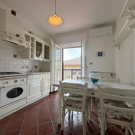 Affitto Turistico Via Bonomea 219-1 Trieste