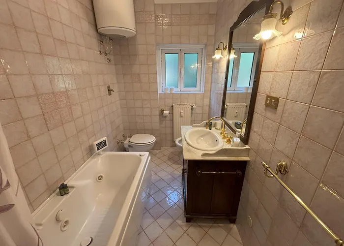 Affitto Turistico Via Bonomea 219-1 Апартаменты