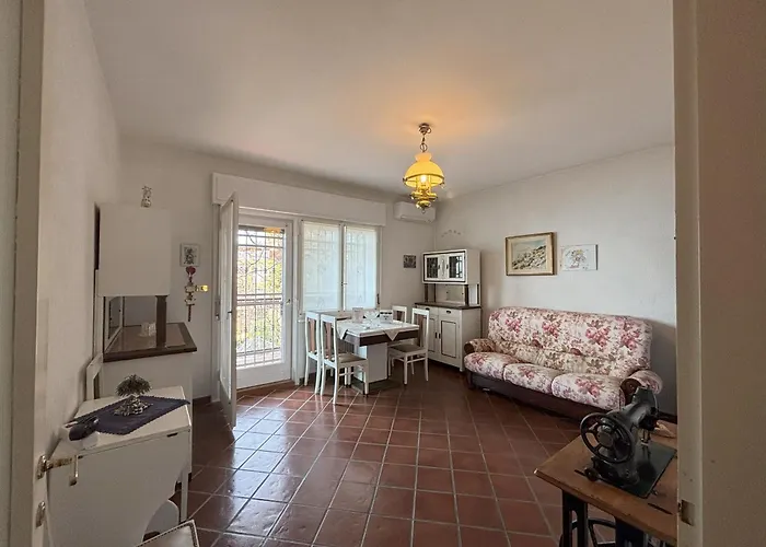 Affitto Turistico Via Bonomea 219-1 *